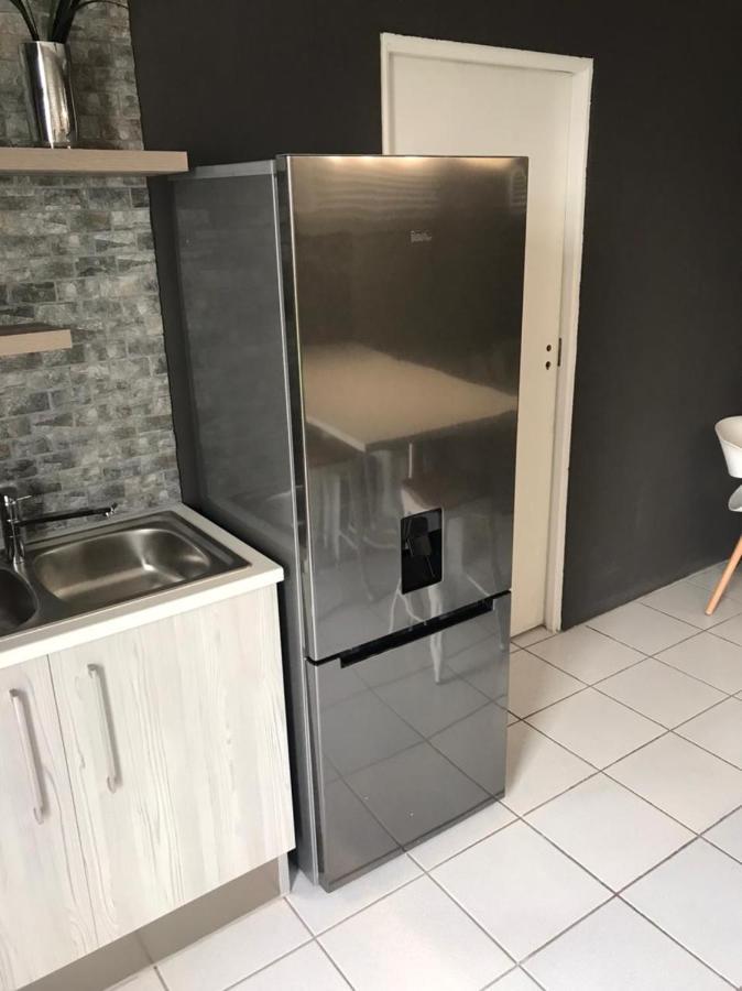 Adventure Apartment - Colchester - 5Km From Elephant Park Extérieur photo
